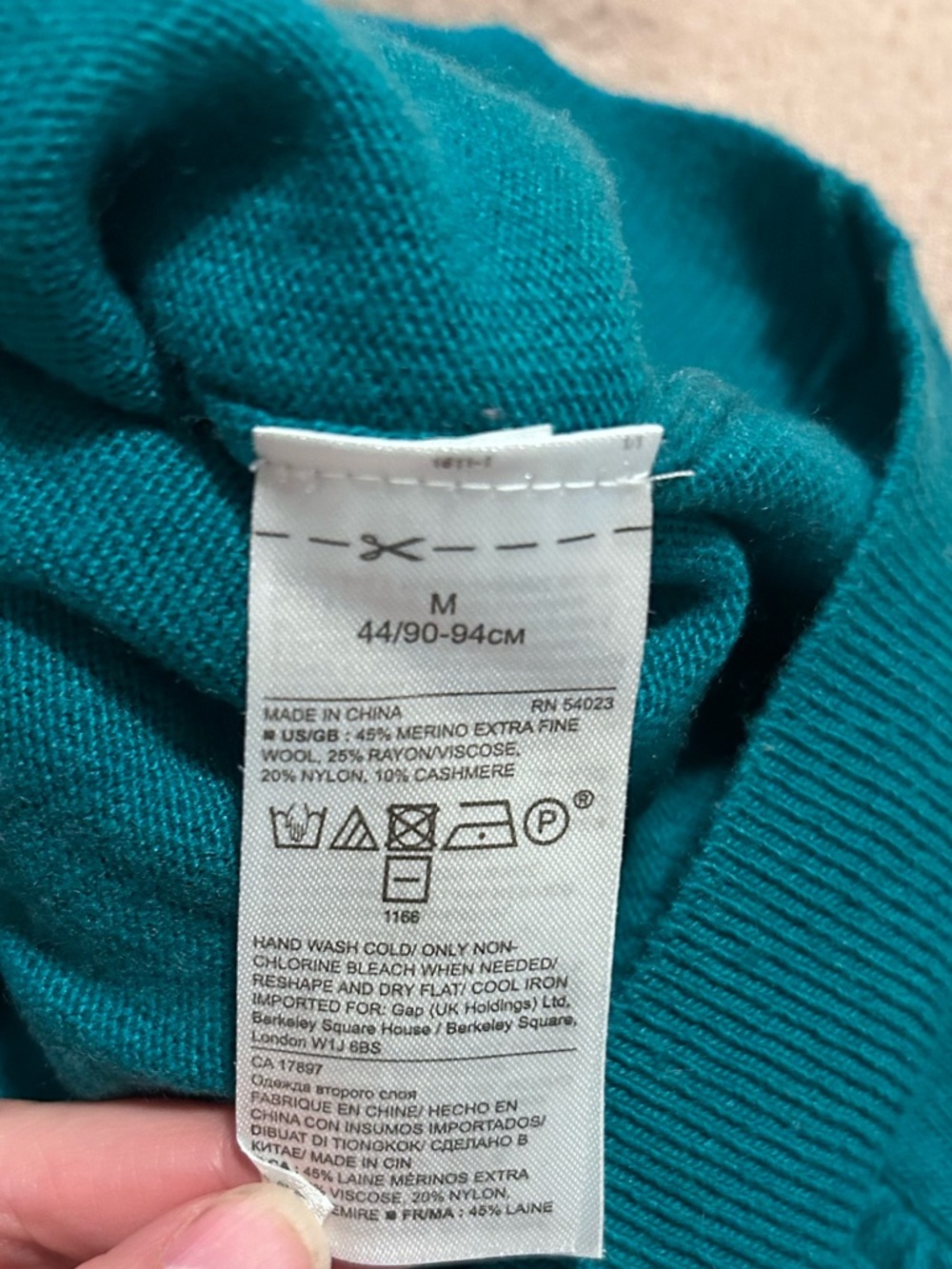 Banana Republic Teal Merino Crewneck Sweater with fine Italian Filpucci yarn - Picture 4 of 7